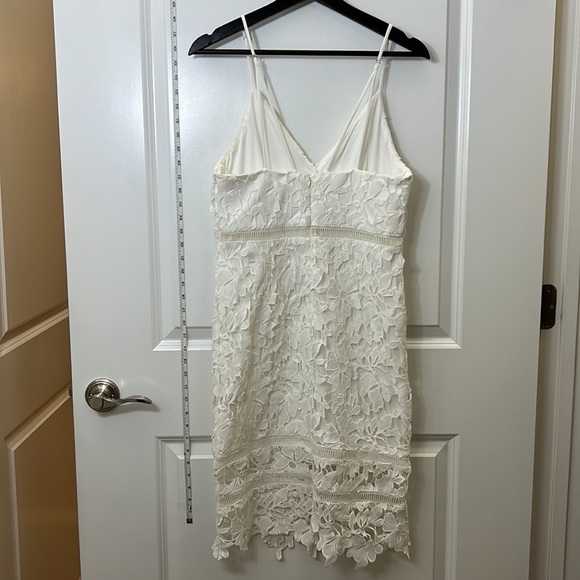 ASTR Lace Dress - Picture 2 of 9